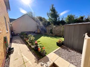 Photo 15- click for photo gallery